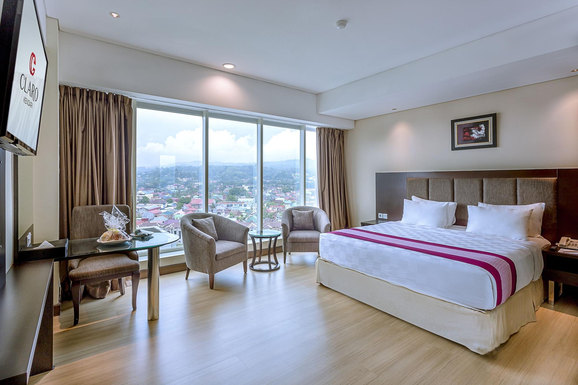 Claro Hotel Kendari Exterior photo